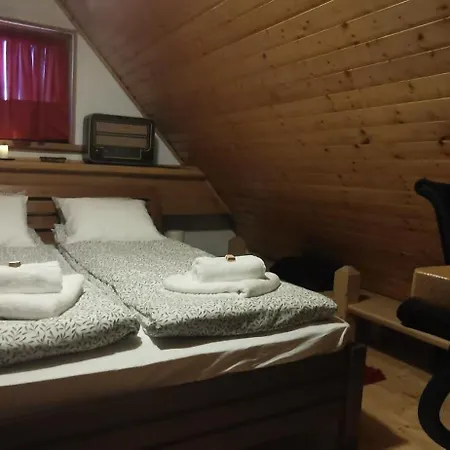 Pillango Preshaz Holiday home Ipolytolgyes