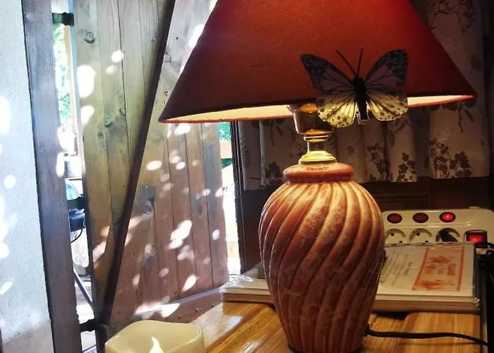 Pillango Preshaz 度假居